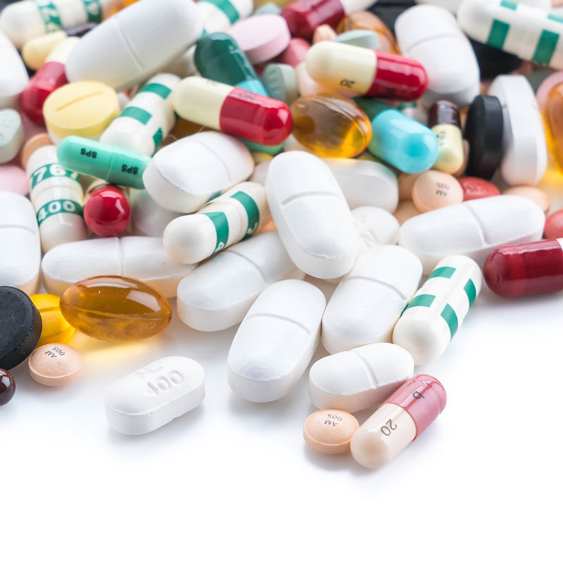 ¿Tomas medicamentos? Presta atención a tu salud bucodental