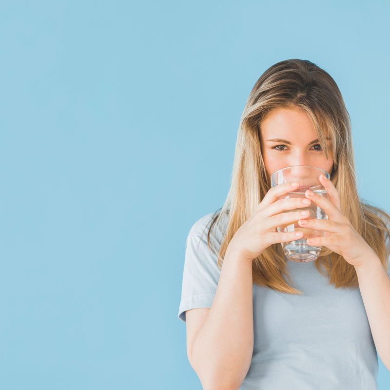 Beneficios del agua en la salud bucal
