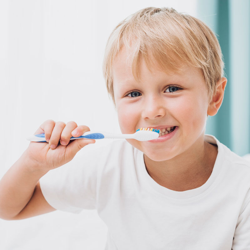 Buenos hábitos de cepillado en niños